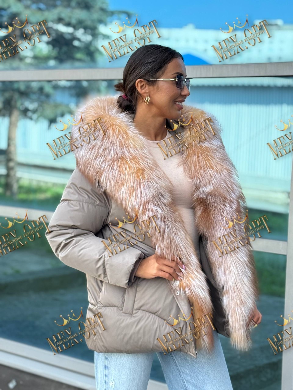 пуховики с натуральным мехом,пуховики с мехом,модные пуховики,пуховик с натуральным мехом лисы,пуховик женский с натуральным мехом