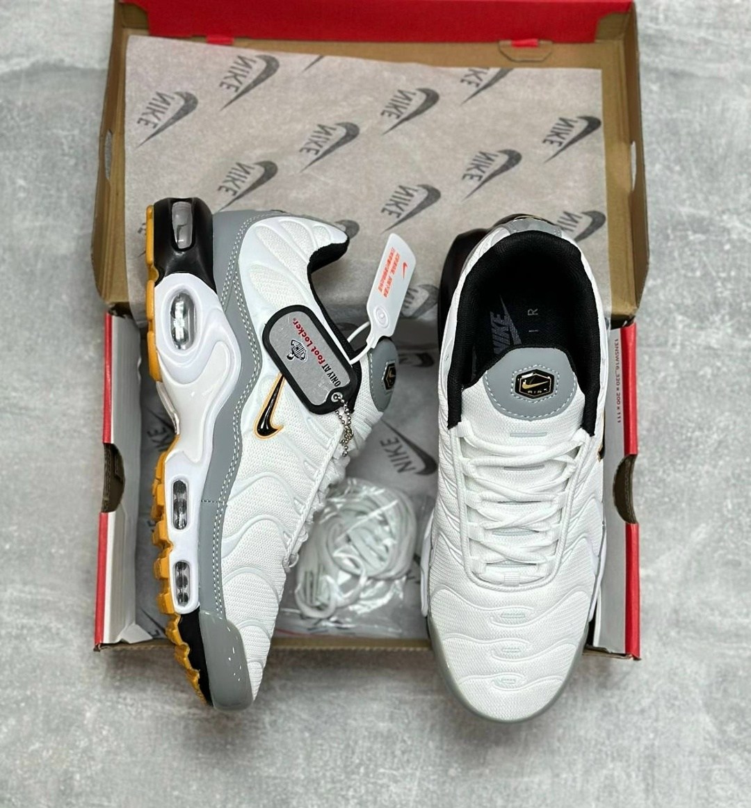 nike air max tn plus white,кроссовки nike air max tn plus,nike air max tn plus,кроссовки,кроссовки nike air max plus