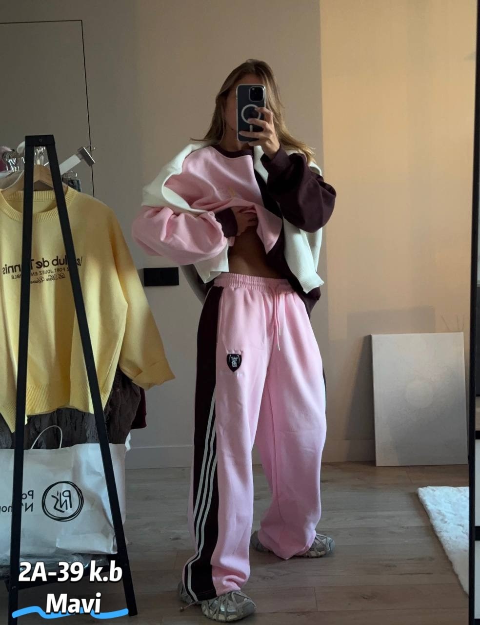 спортивные брюки,спортивные штаны,штаны оверсайз,брюки модные,спортивные женские штаны