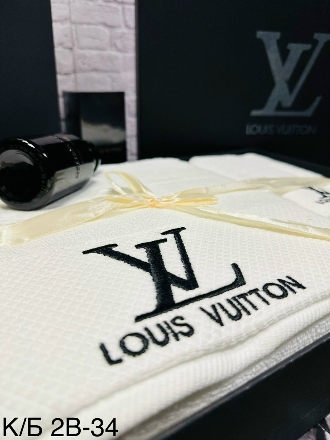 полотенце луи виттон,комплект из трех полотенец,набор полотенец,полотенца подарочная,полотенца для рук