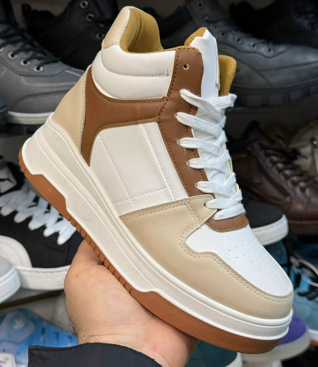 ,высокие кроссовки,обуви,женские кроссовки,кроссовка