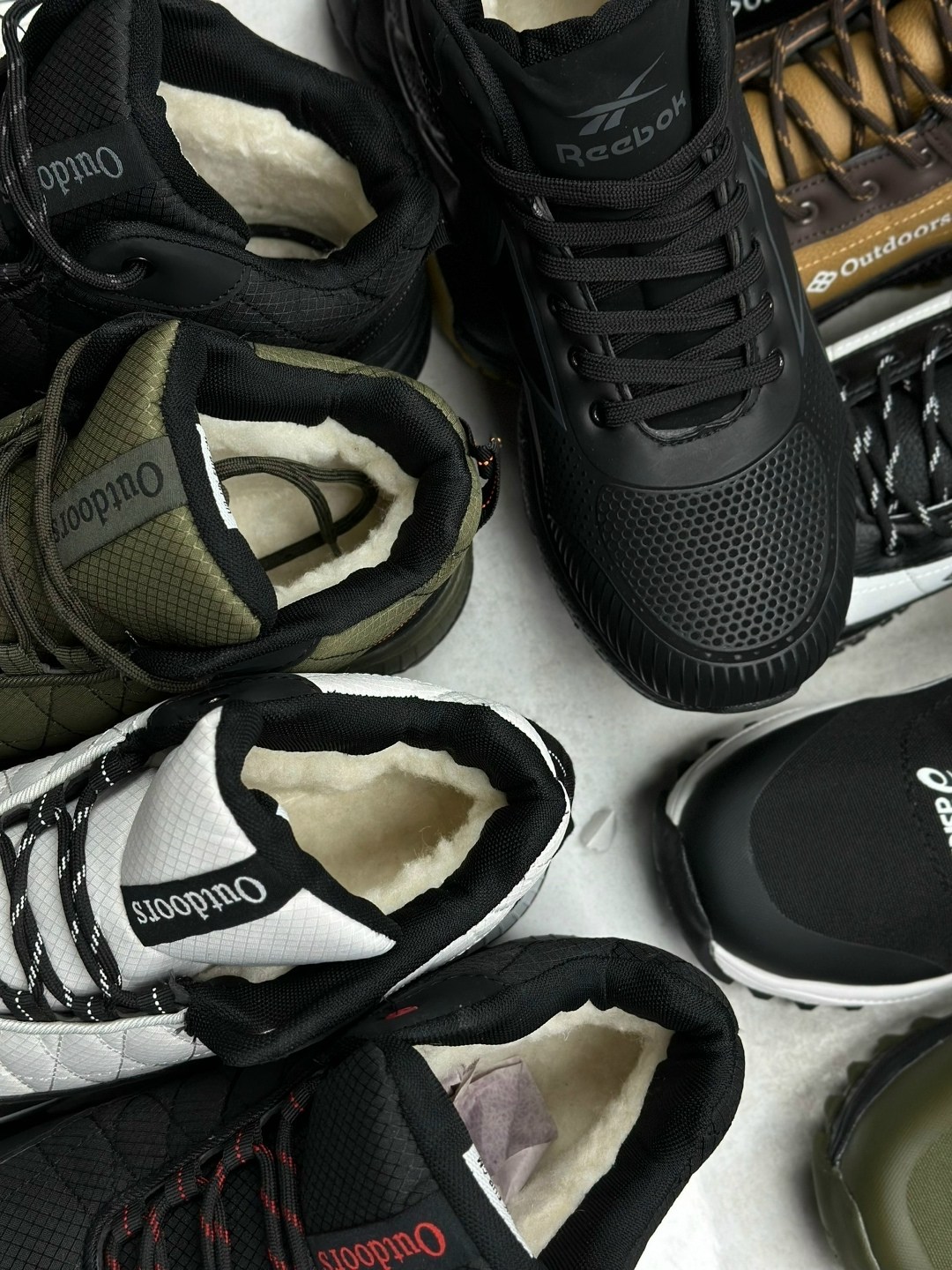 кроссовки reebok зимние,кроссовки reebok,кроссовки зимние мужские чёрные рибок,кроссовки reebok easytone зимние,кроссовки reebok royal glide mid