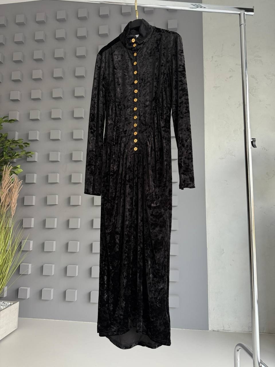 элегантное платье,стильное платье,бархатное платье,платье,длинное платье