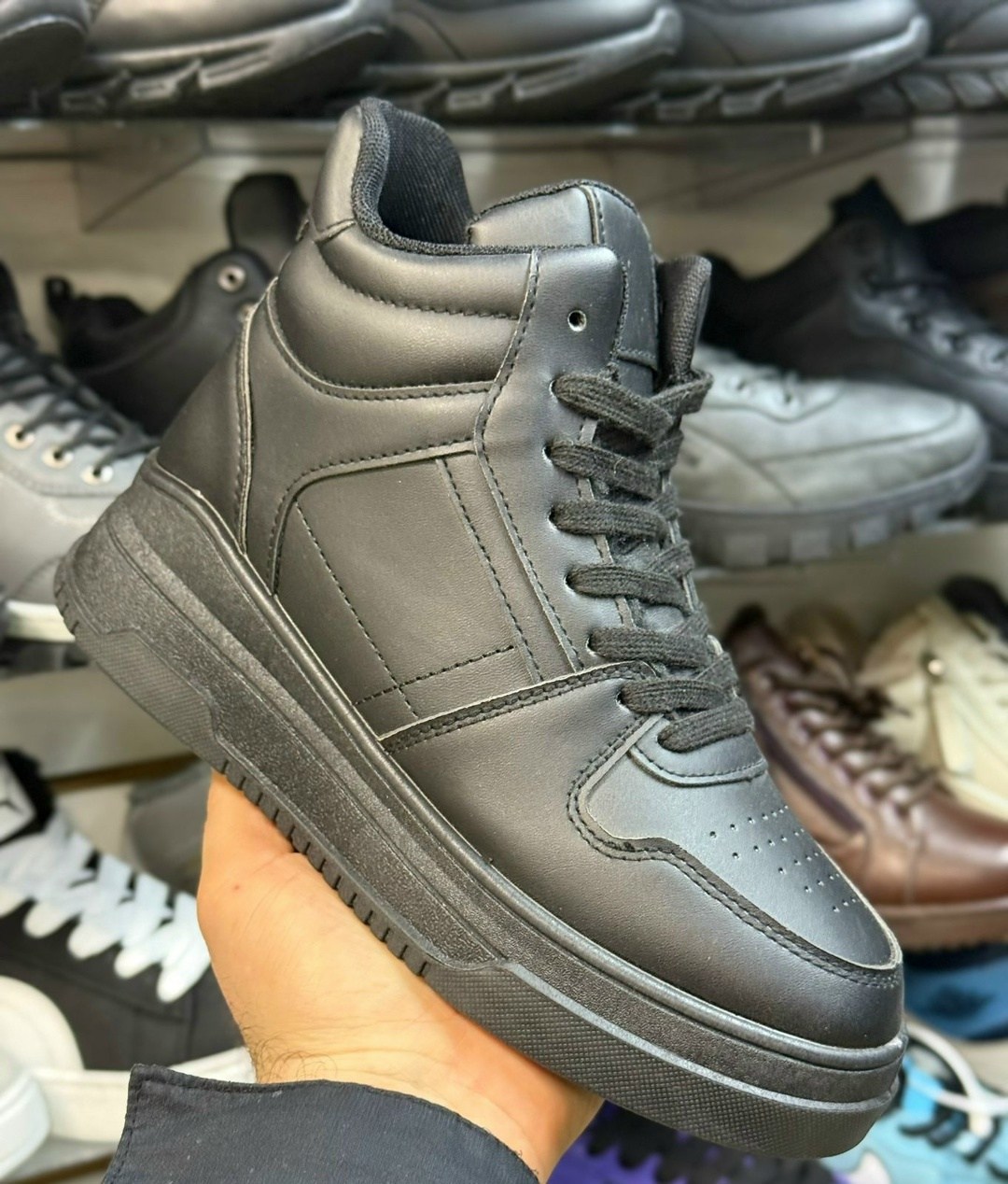 ,высокие кроссовки,обуви,женские кроссовки,кроссовка