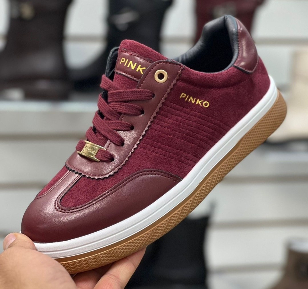 ,обуви,кроссовки бордовые,женская ,спортивная