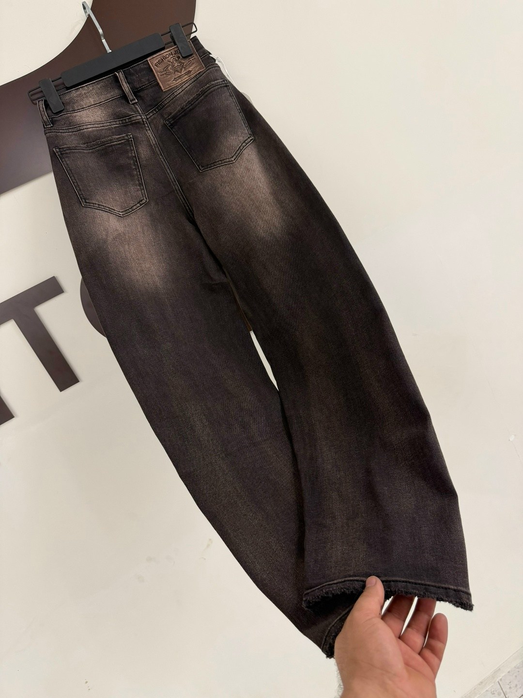 джинсы джинсы,джинсы мужские,джинсы модные,джинсы штаны,стильные джинсы