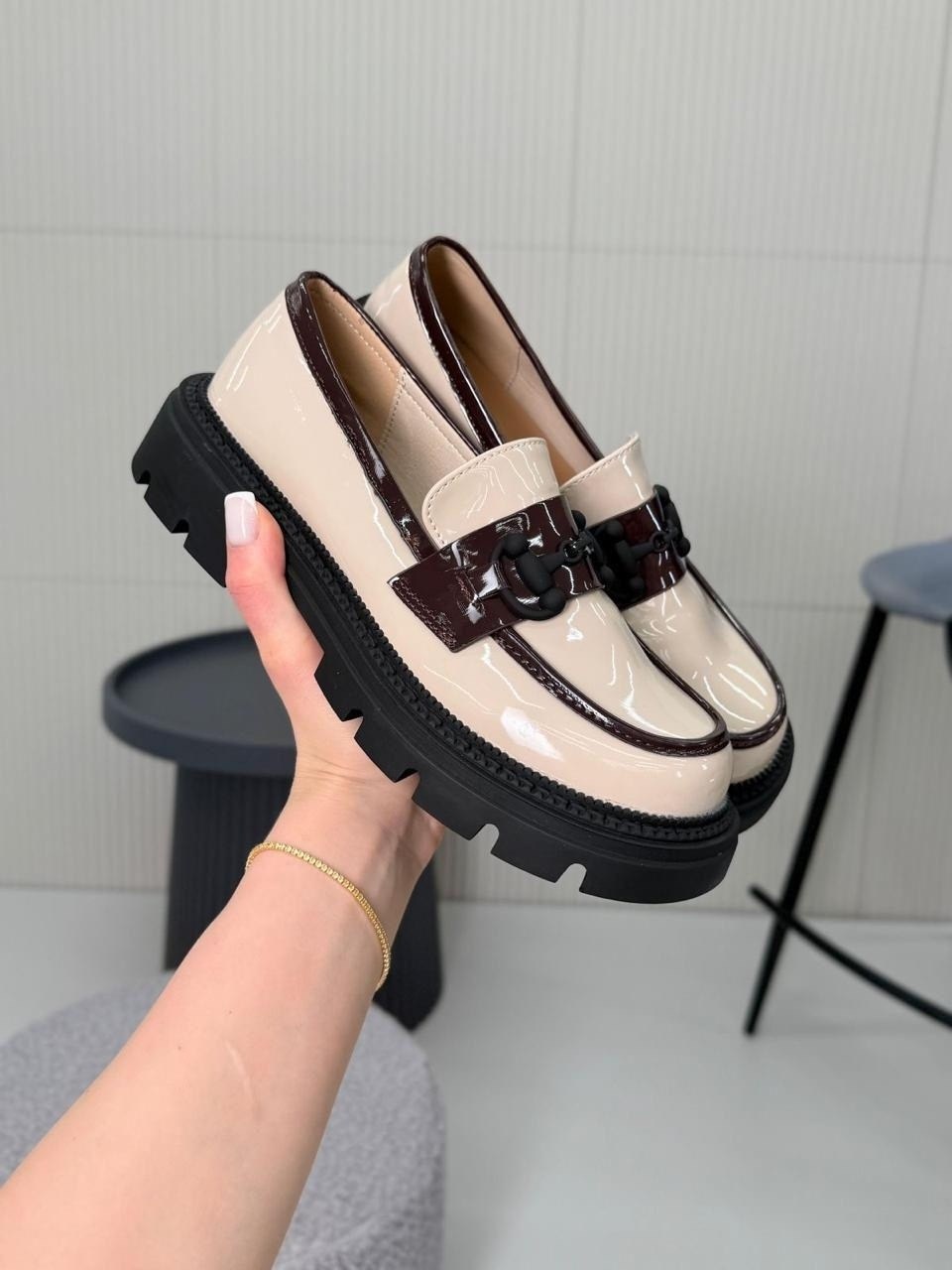 ,лоферы женские,женские лоферы на платформе,лоферы на танкетке женские,лоферы с цепочкой
