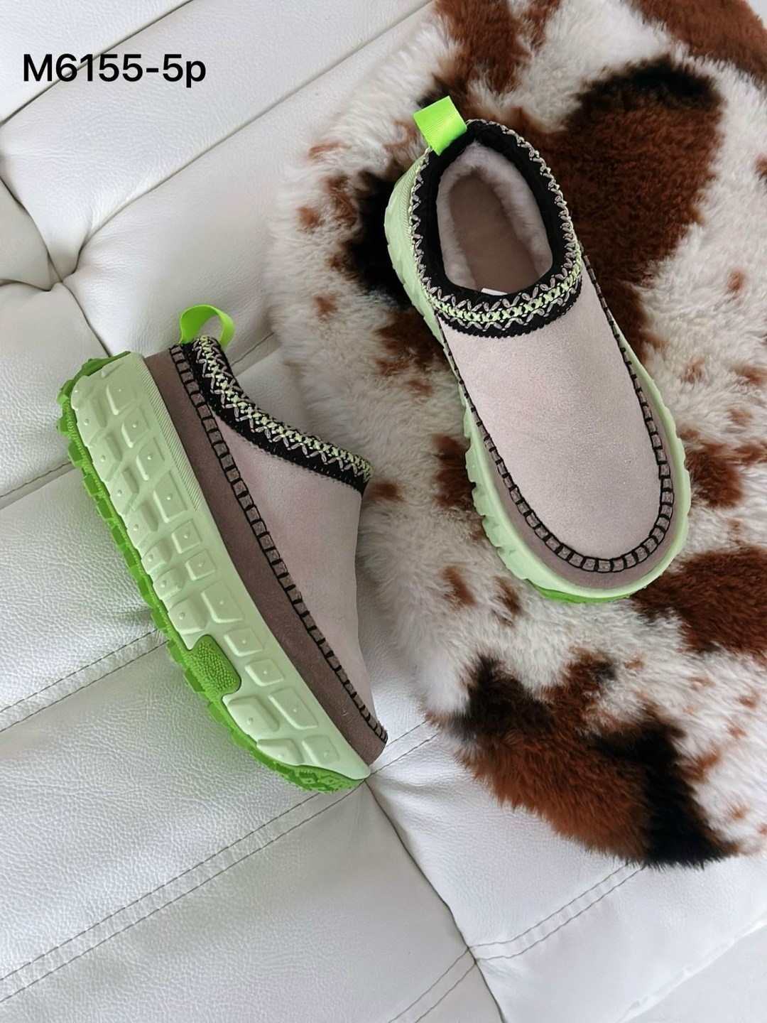 ,женская ,модная ,обуви,женские угги