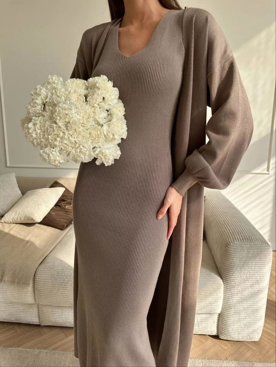 элегантные кардиганы,платье лапша с кардиганом,комплект кардиган длинный оверсайз и платье,платье лапша длинное с кардиганом,кардиган женский