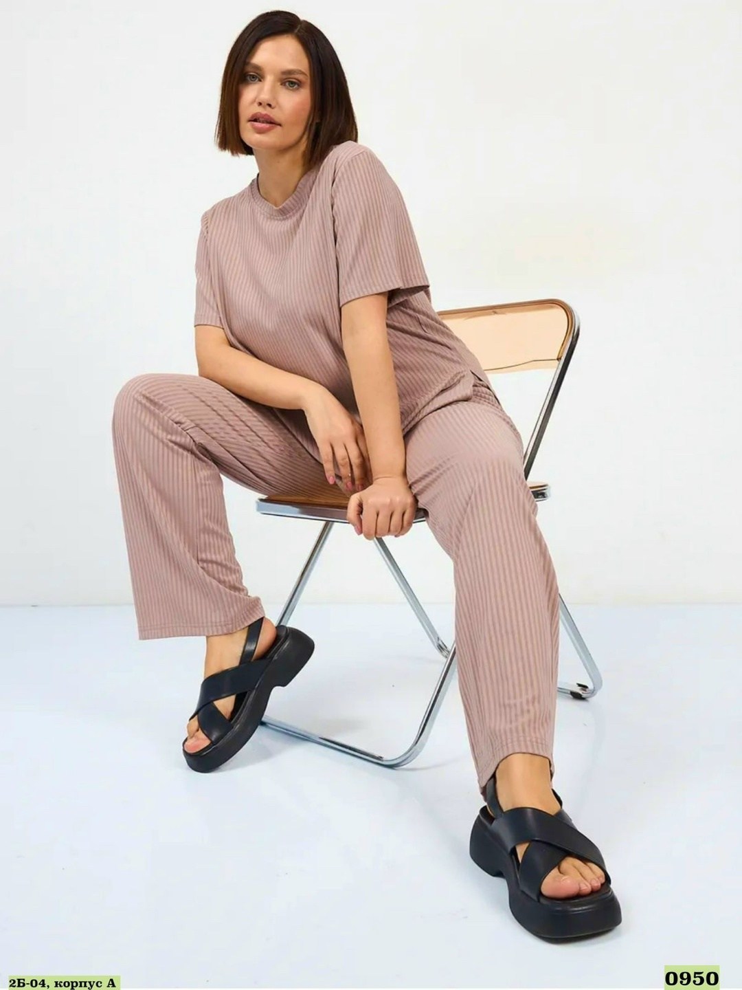 женский костюм лапша,костюм лапша свободный,костюмы лапша,костюм лапша женский с брюками,бежевый костюм