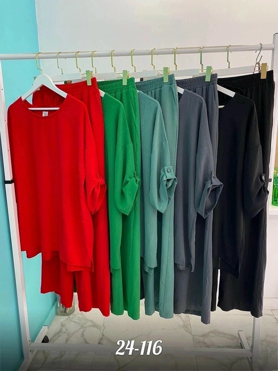 ,костюмы двойки,сток одежда,женские костюмы