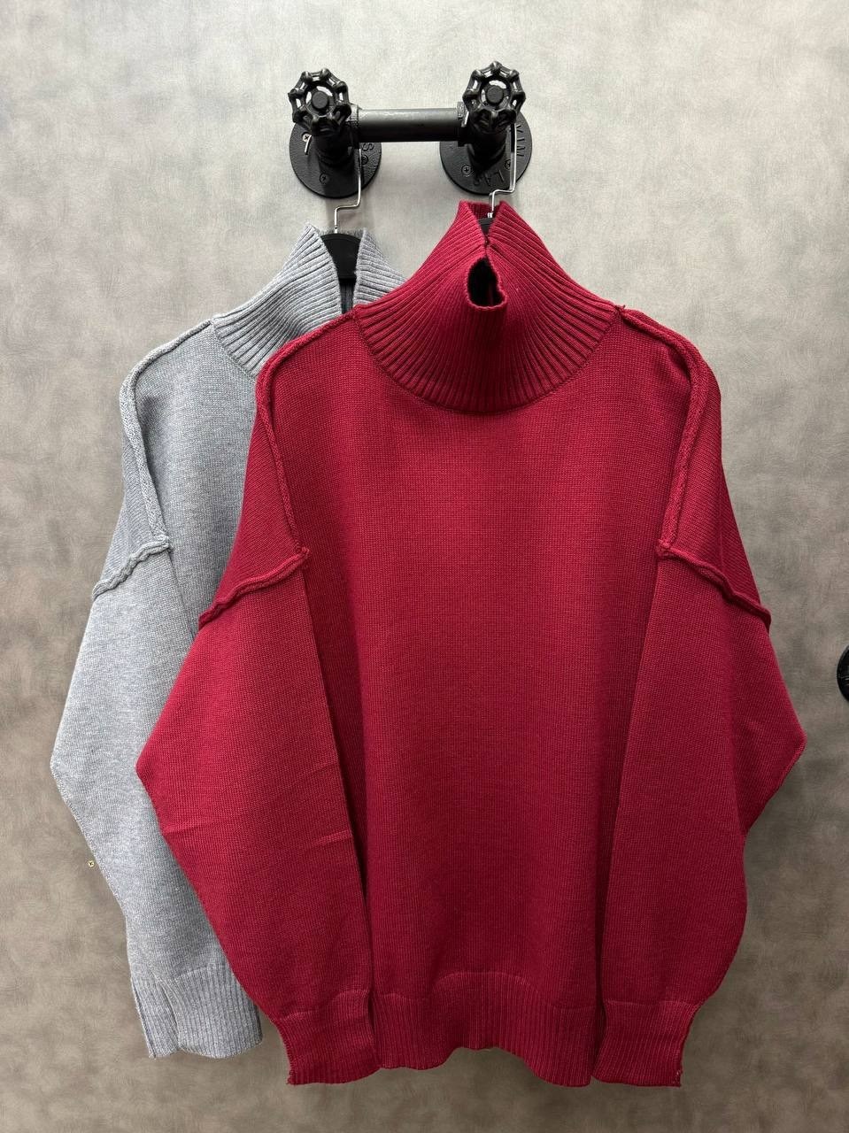 свитер оверсайз теплый вязаный,модные свитера,модные вязаные свитера,свитер объемный,свитер с высоким воротником