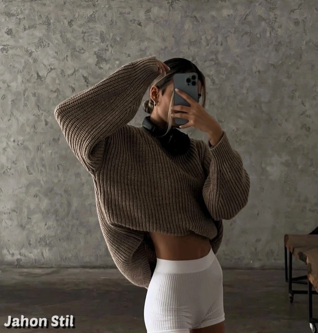 стильный вязаный свитер,свитер,вязаный свитер оверсайз,стильный свитер,объемный свитер