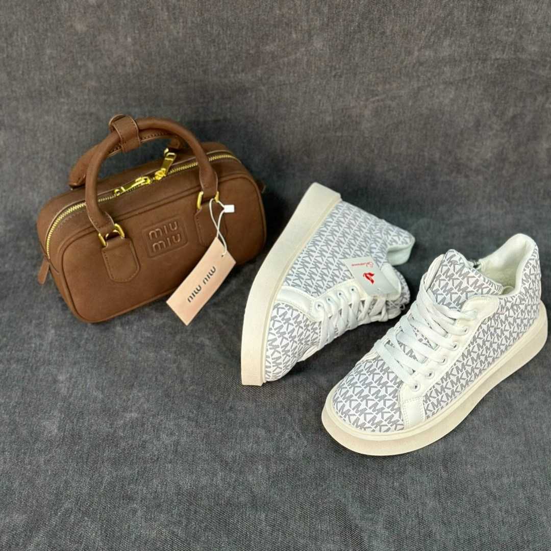 , женская,женские кроссовки,кроссовки michael kors,обуви