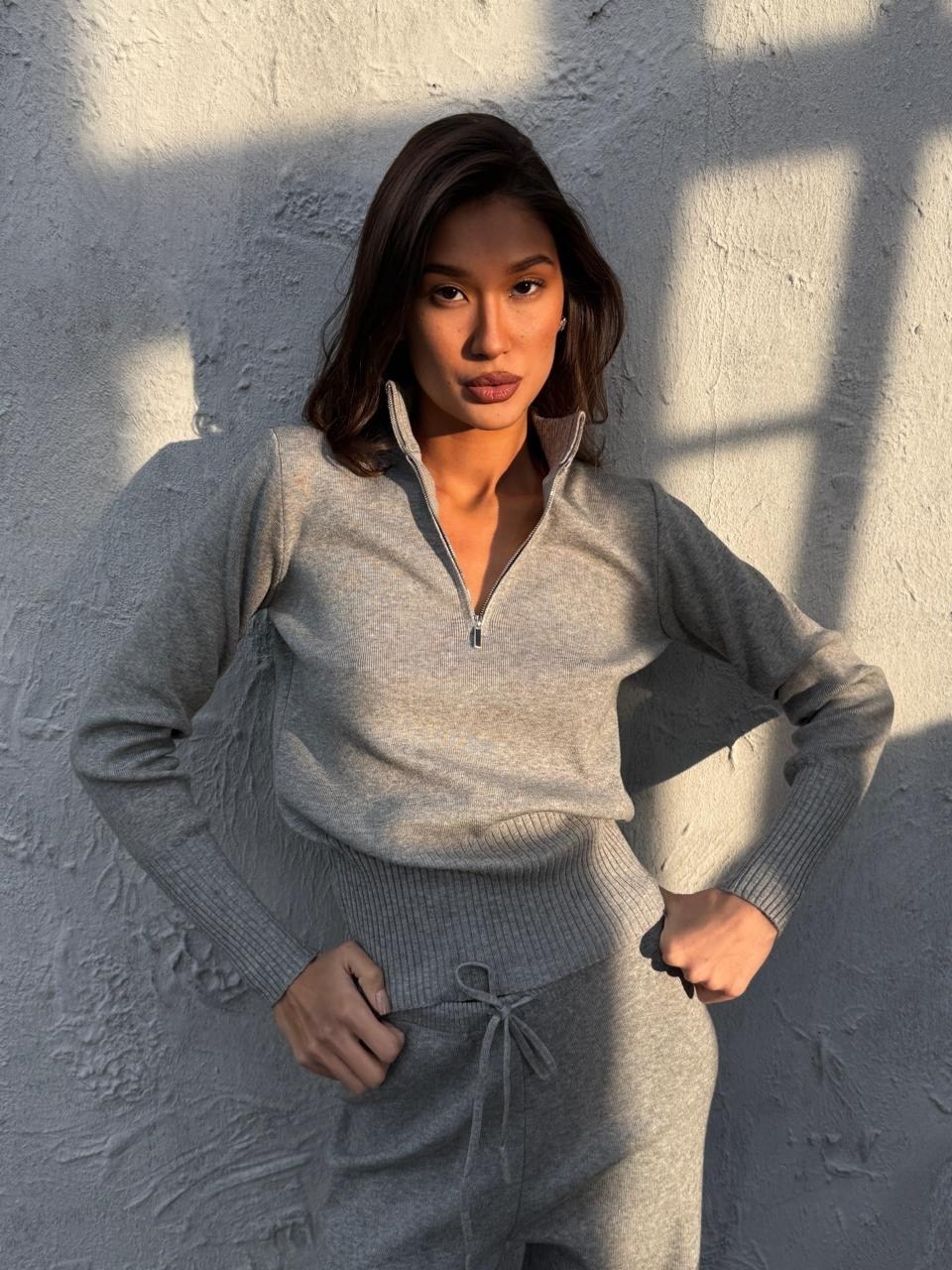 трикотажные костюмы,вязаные костюмы,костюмы комплекты,костюм теплый трикотажный,костюмы женские