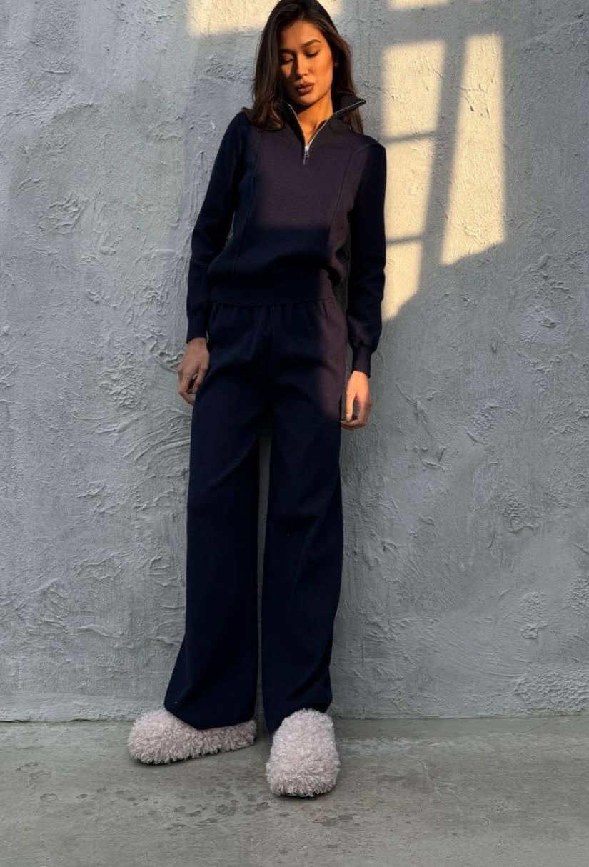 трикотажные костюмы,трикотажный костюм женский,костюм женский на флисе,стильный трикотажный костюм,спортивный костюм повседневный