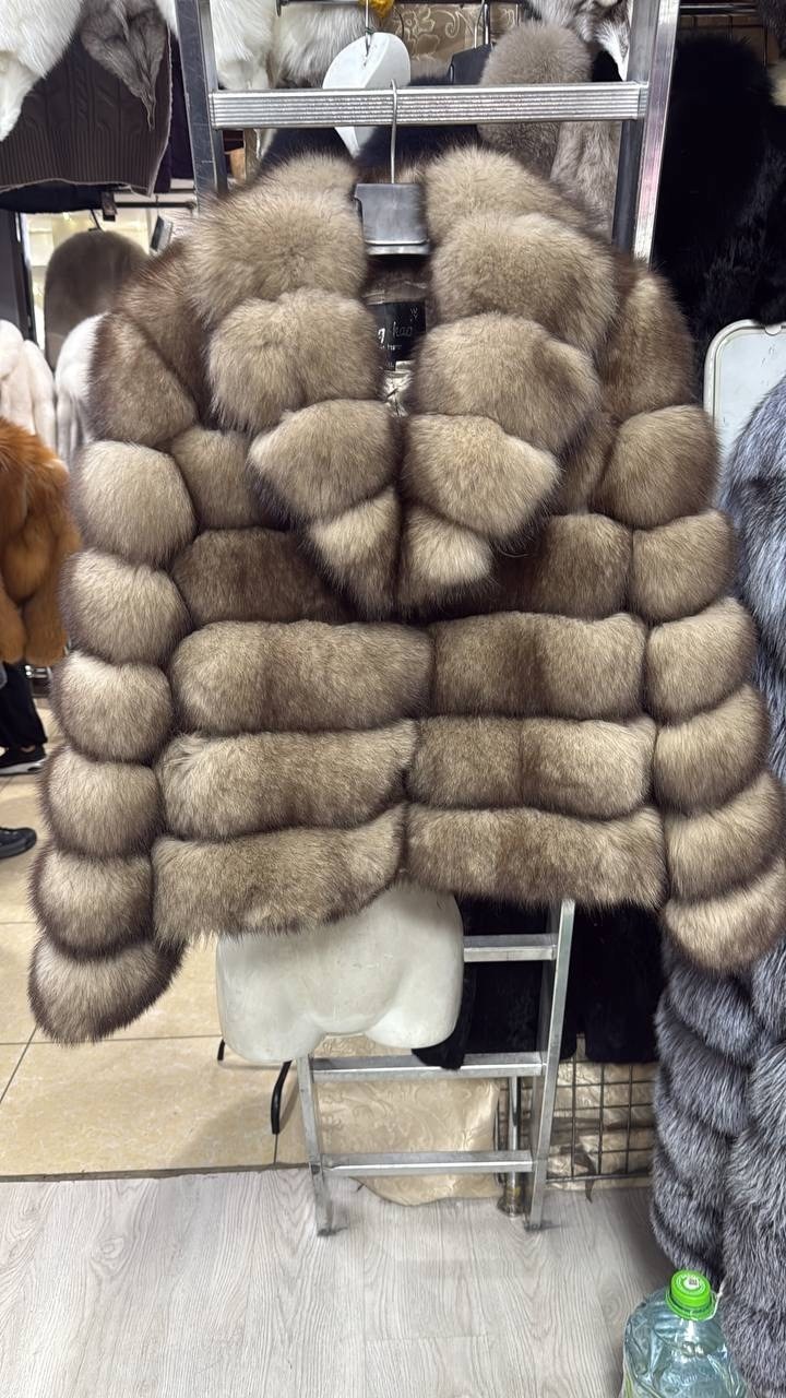 шуба песец,шуба из песца,женская шуба из натурального лисьего меха,шуба песец трансформер серая,шуба песец daniel furs