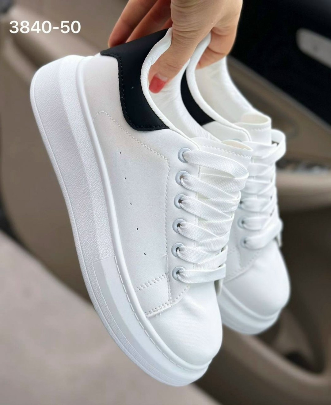 ,кроссовки женскиe,женские белые кроссовки,белые кроссовки,обуви