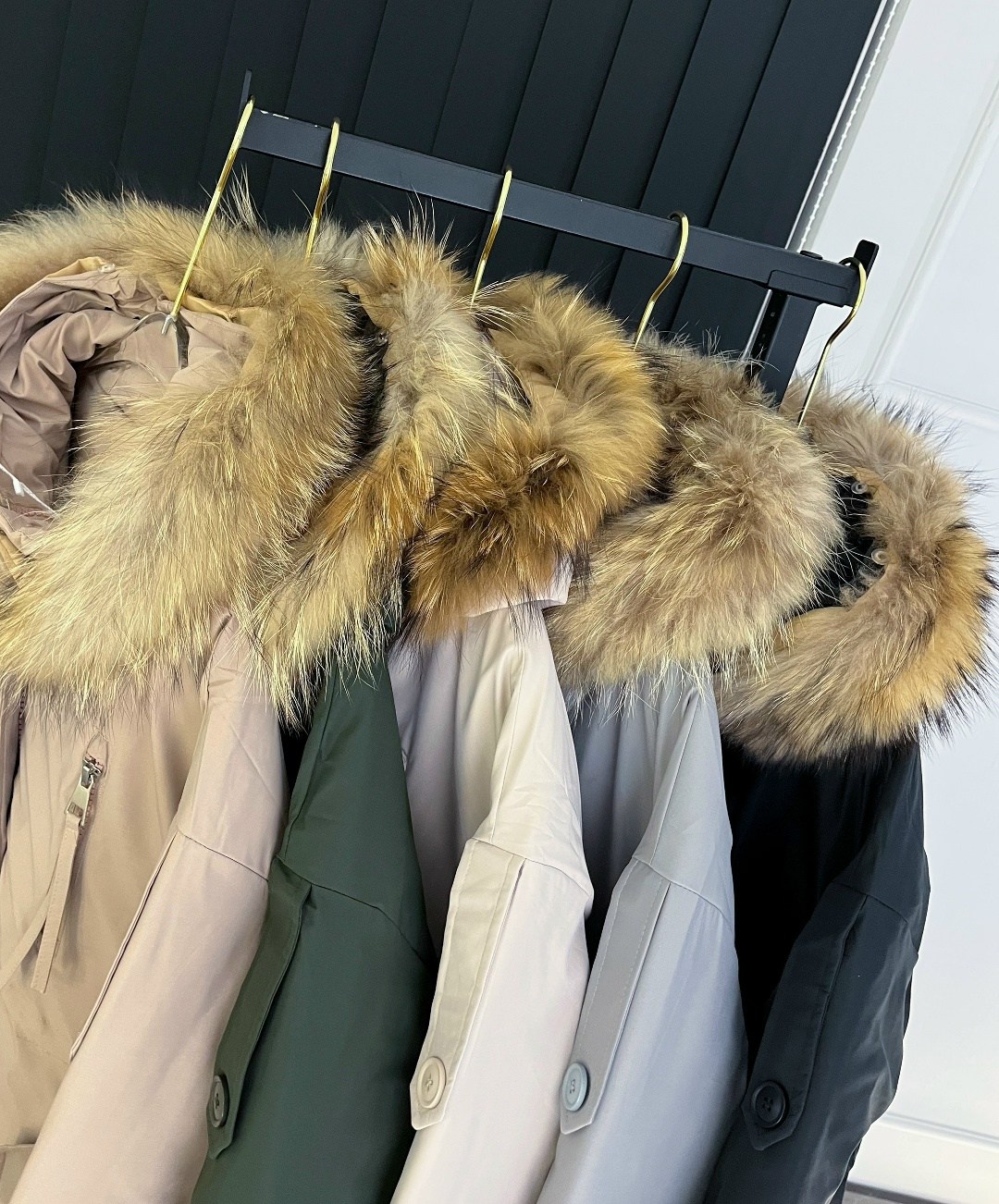 женская зимняя куртка,стильные пуховики,зимние куртки,куртка пуховик зимняя,женская парка