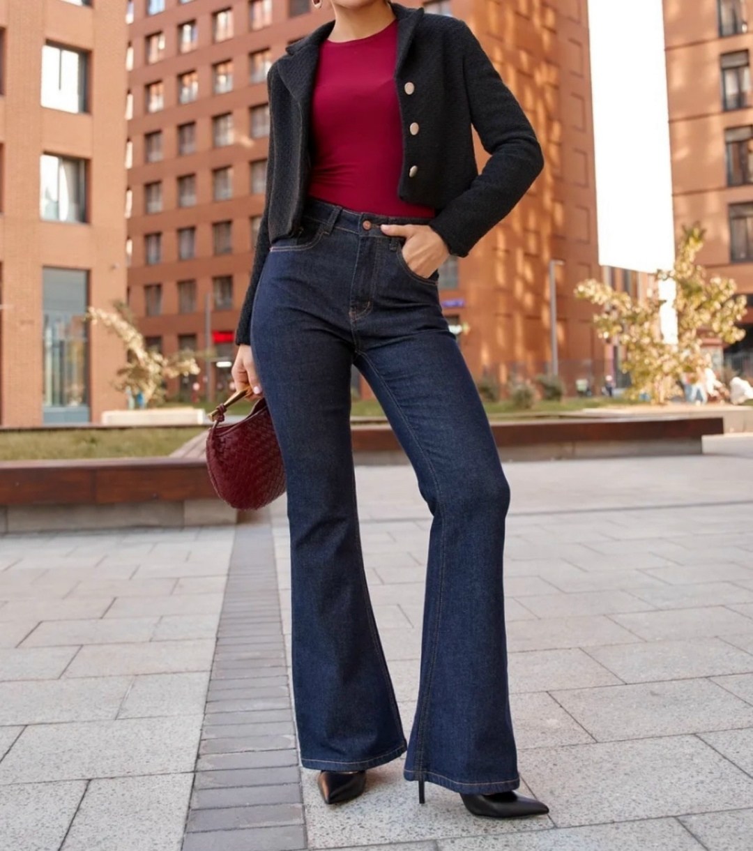 джинсы женские клеш,джинсы женские с высокой посадкой клеш,женские джинсы,образ с джинсами клеш