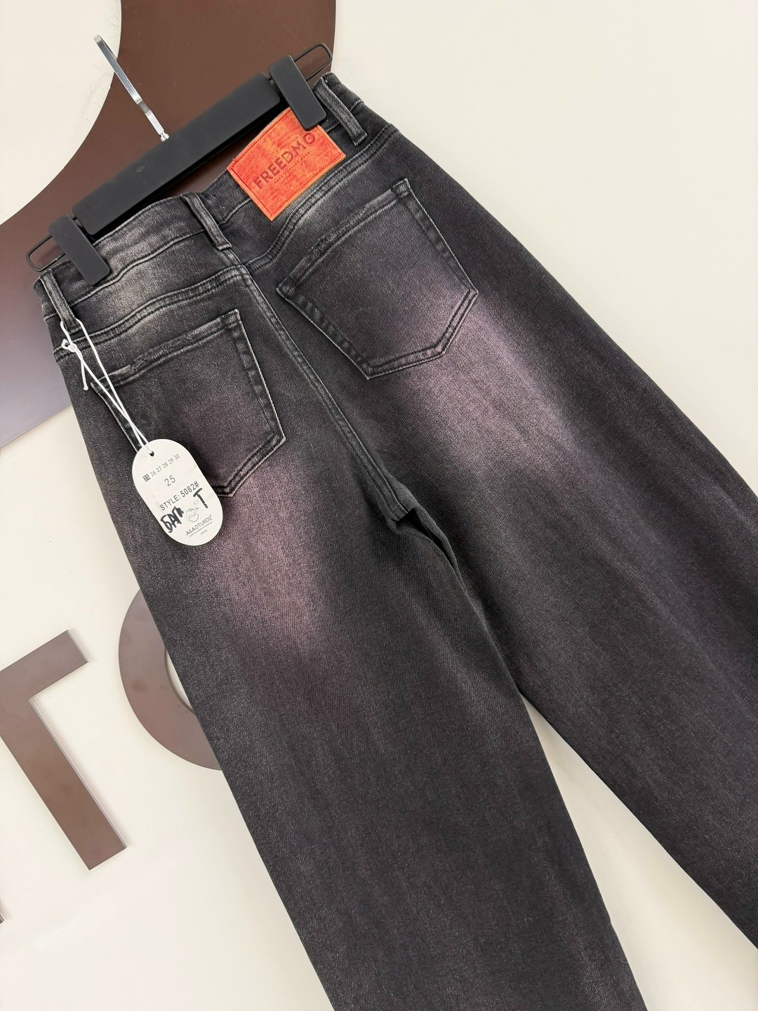 джинсы брюки,женские джинсы,джинсы balenciaga,джинсы джинсы,джинсовые брюки