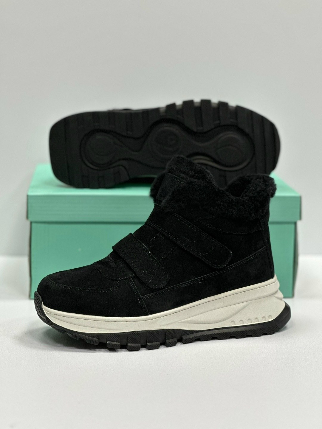 женская зимняя ,ботинка женские зимние,,зимние женские кроссовки,ботинки зимние