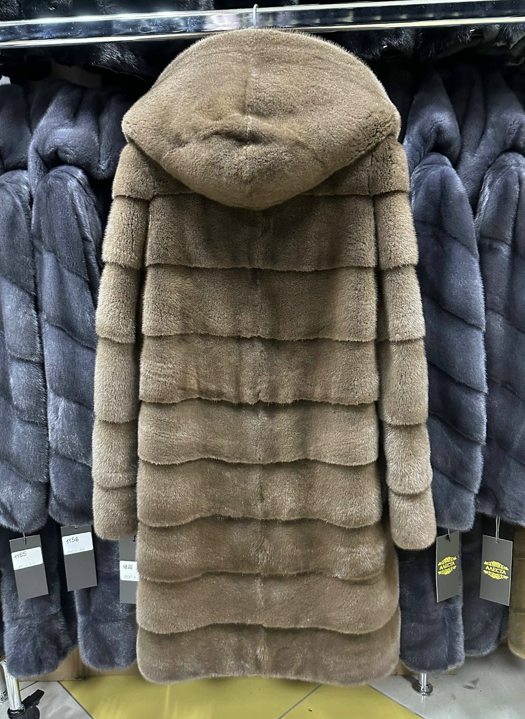 шуба норка,шуба норковая с капюшоном,шуба норковая,шуба из норки,шуба из норки с капюшоном