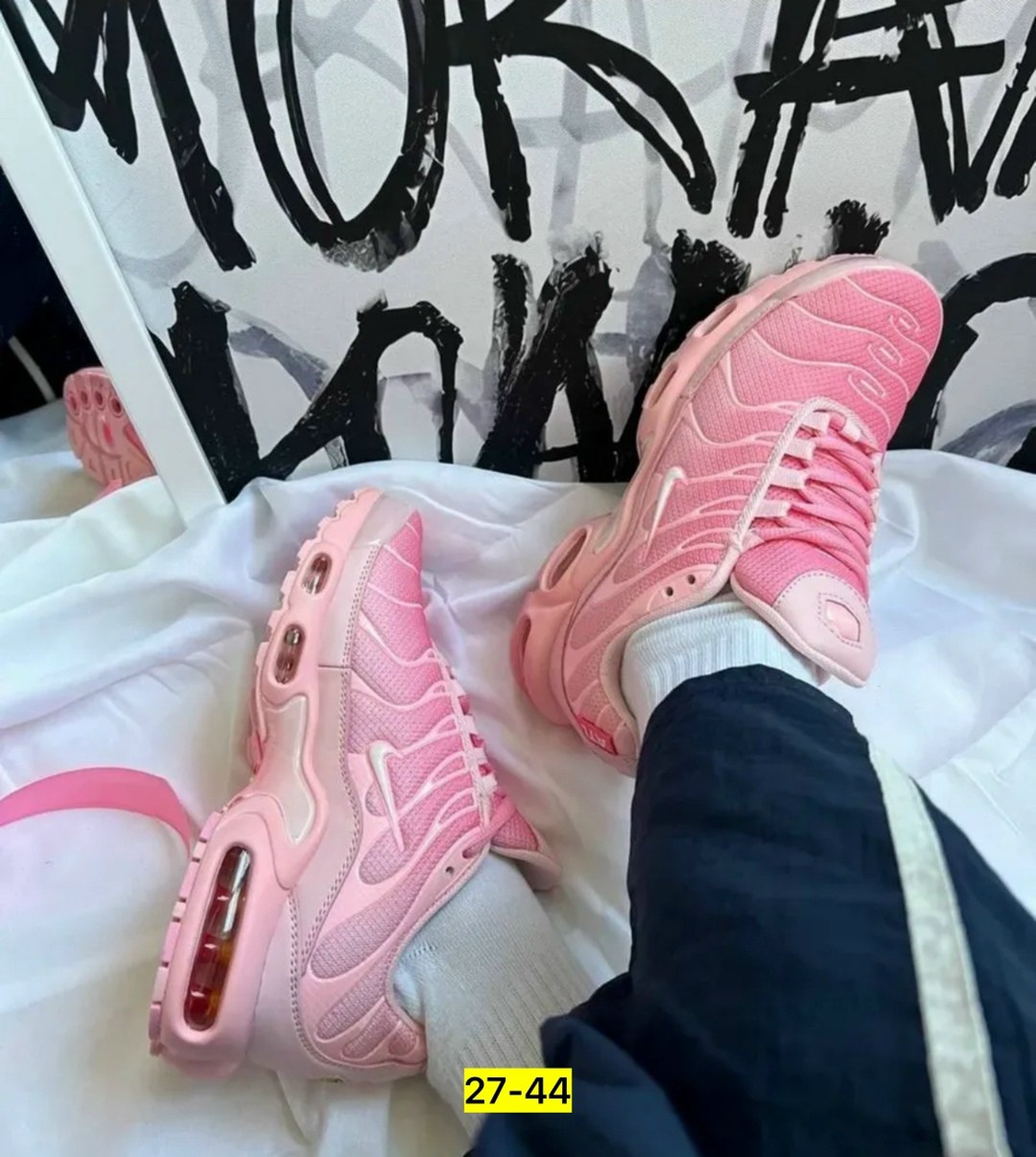 nike air max plus pink,nike tn air max plus,кроссовки спортивные nike air max tn plus,кроссовки женские nike air max,кроссовки