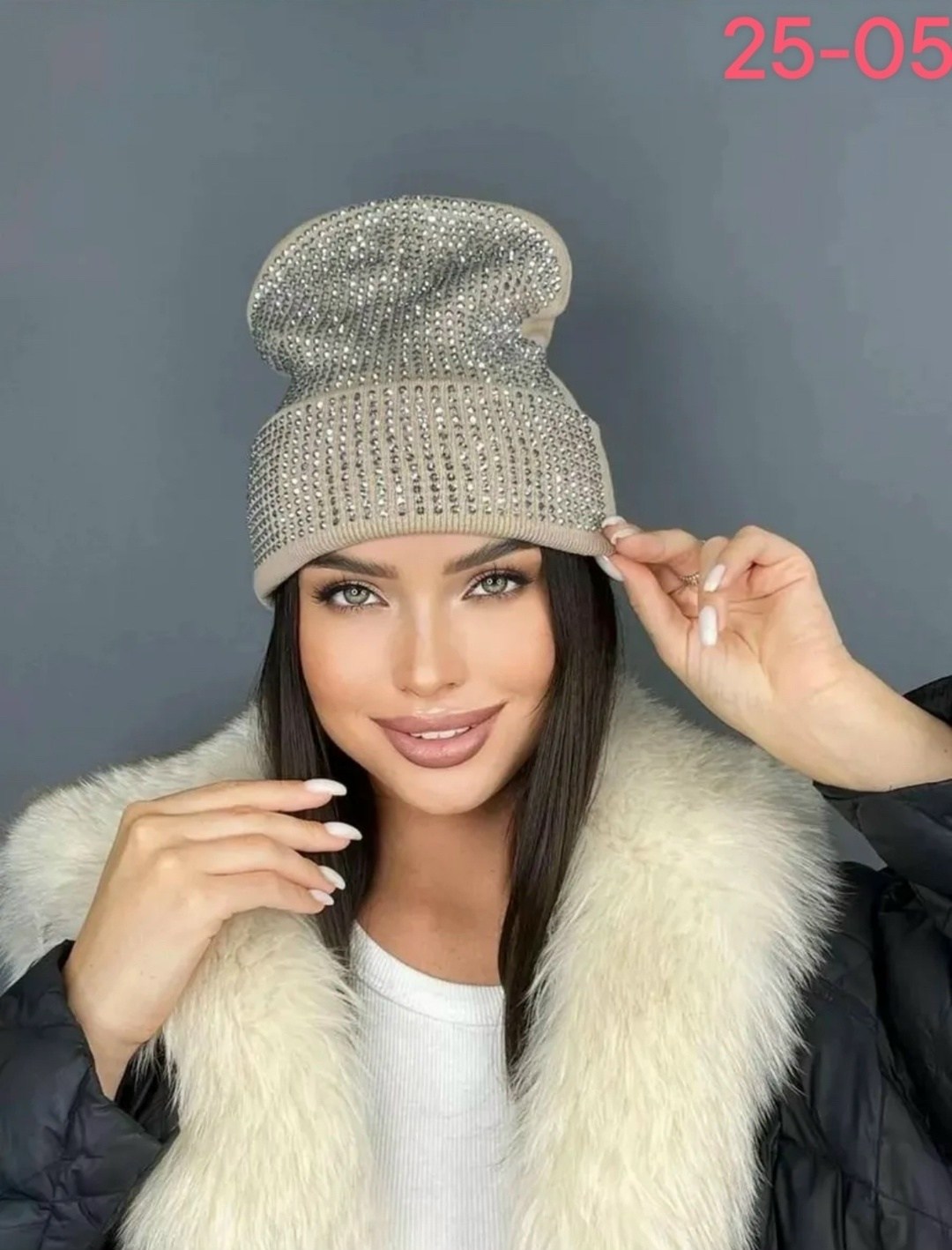 шапка для женщин,шапка женская,шапка бини,шапка бини со стразами,модная шапка