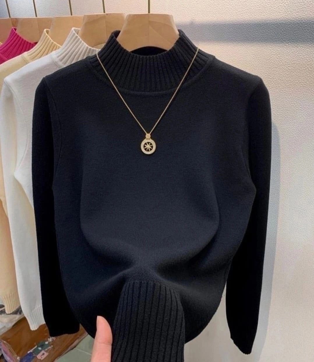 свитер с высоким воротником,свитер с высоким воротом,женский вязаный свитер с высоким воротником,свитер с воротником,свитера женские