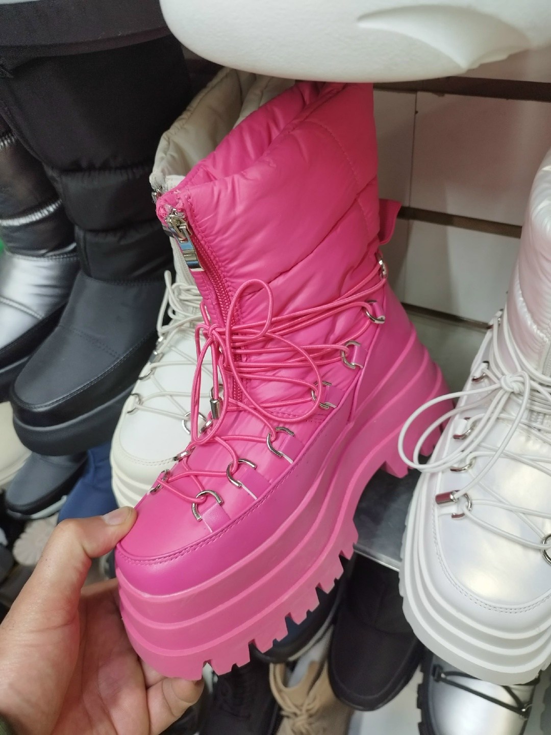 дутики женские,,зимняя ,зимние дутики,дутики зимние сапоги