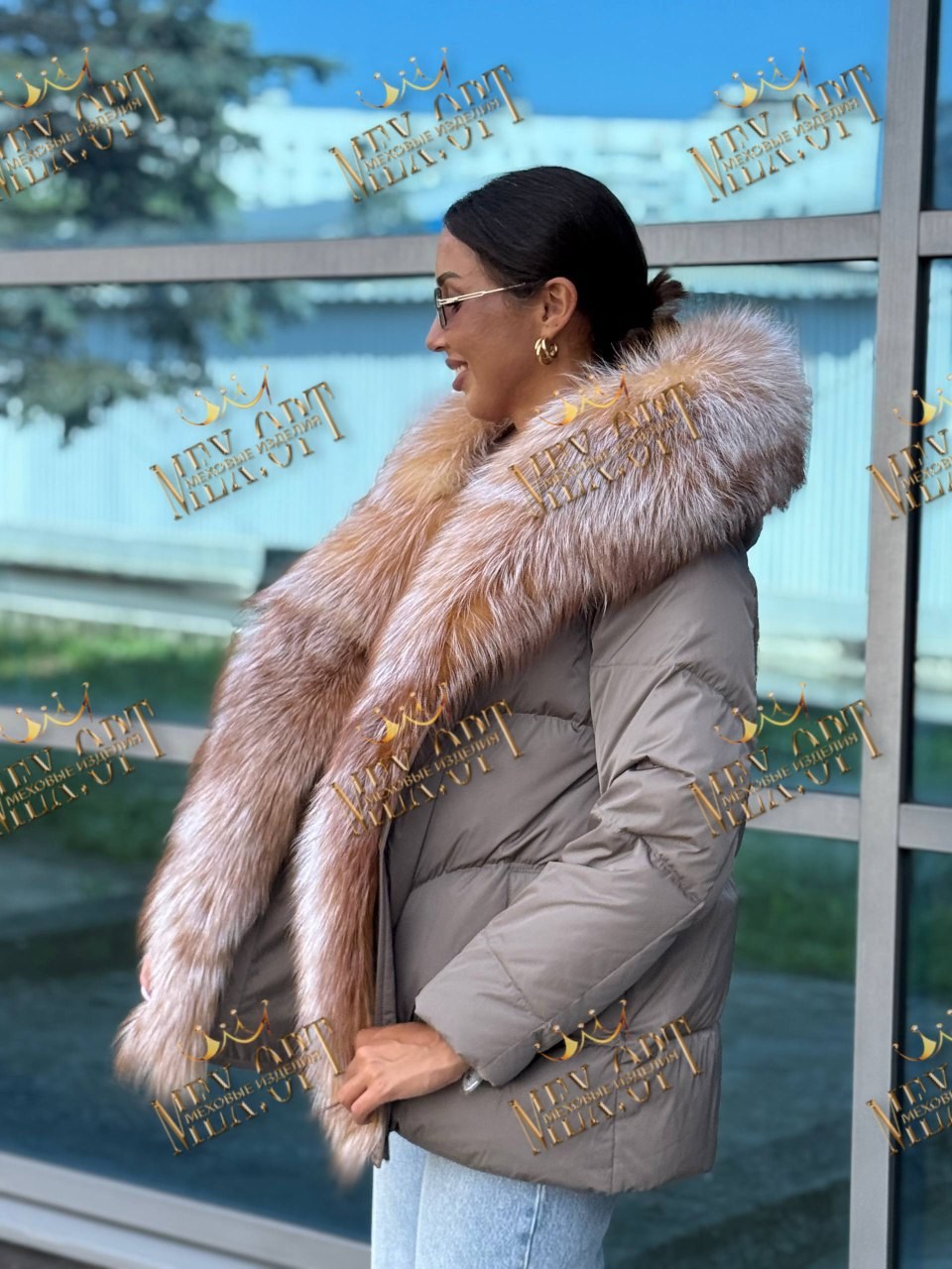 пуховики с натуральным мехом,пуховики с мехом,модные пуховики,пуховик с натуральным мехом лисы,пуховик женский с натуральным мехом