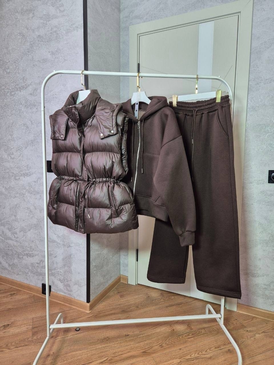 жилетка костюм,костюм женский тройка,костюм на флисе,жилетка женская,теплый костюм