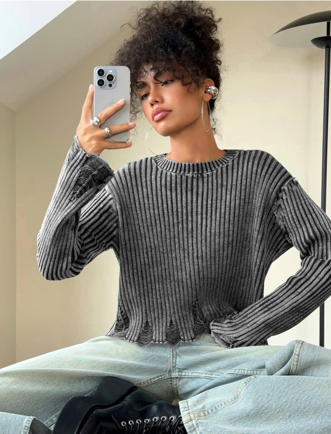 стильная кофта,модная кофта,свитер рваный,кофта вязаная,женская кофта