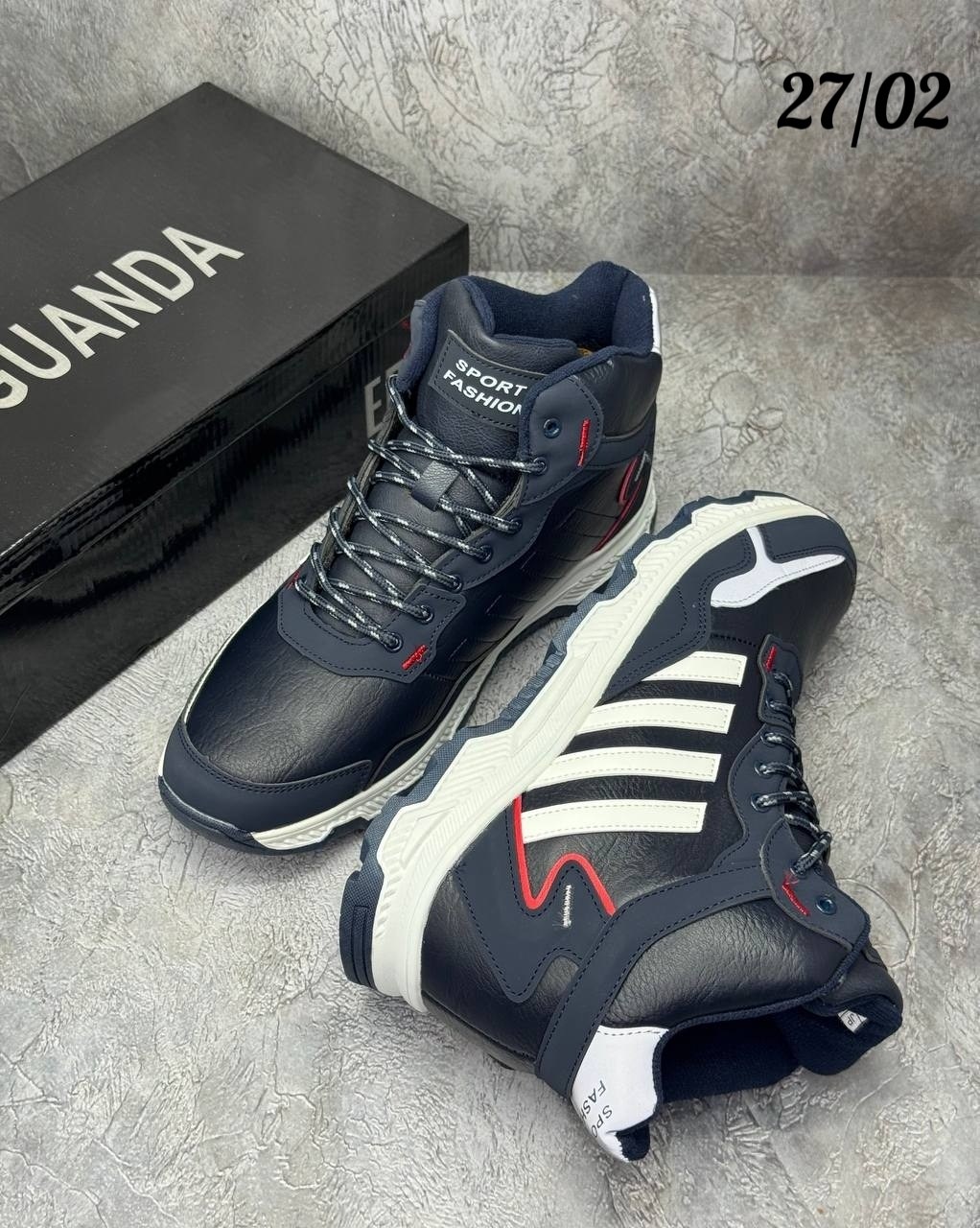 зимние кроссовки мужские адидас с мехом,зимние кроссовки adidas,кроссовки мужские зимние adidas,мужские зимние кроссовки,зимние кроссовки adidas climaproof