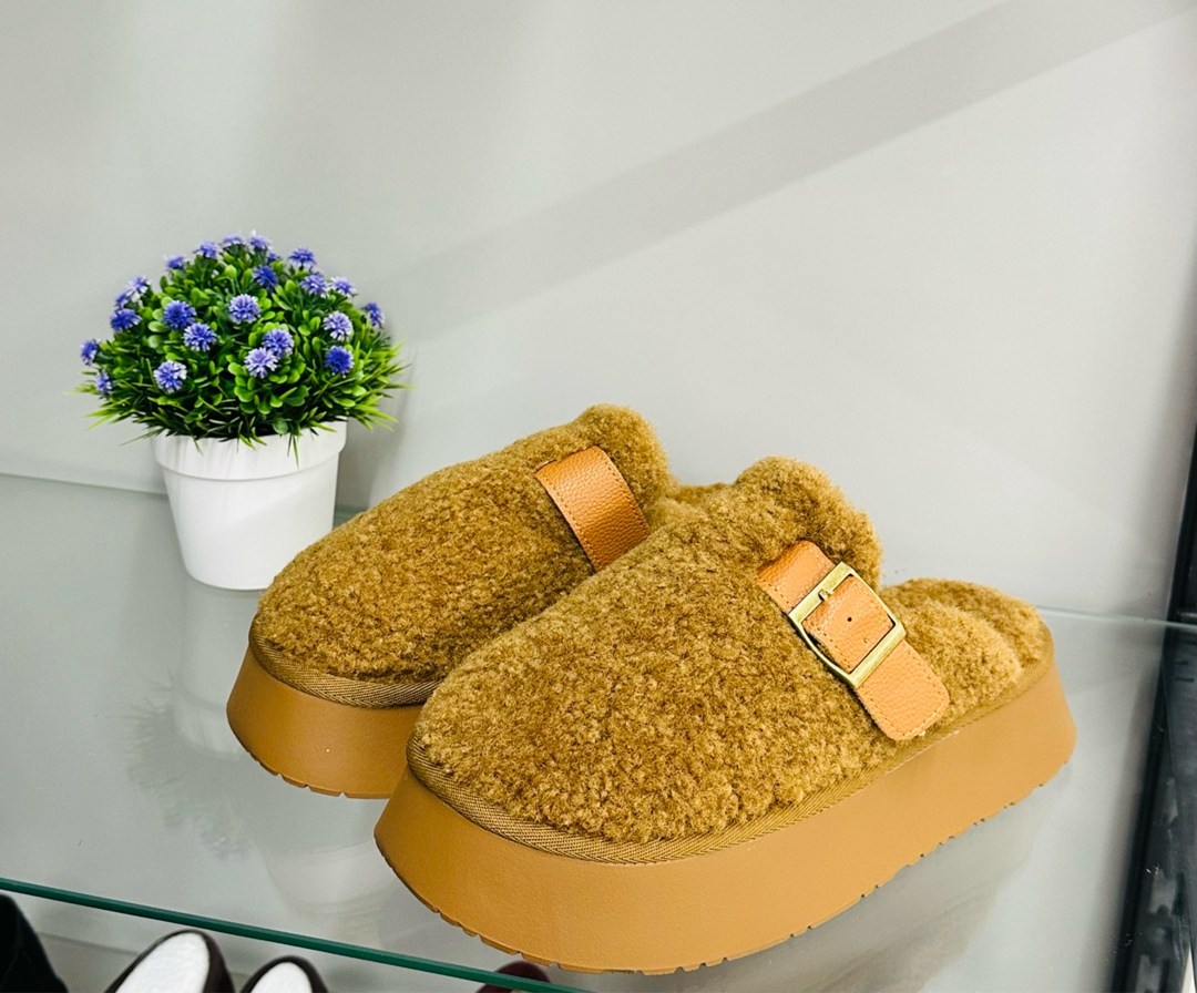 меховые тапочки,домашние тапочки женские,тапочки модные,,женские тапочки