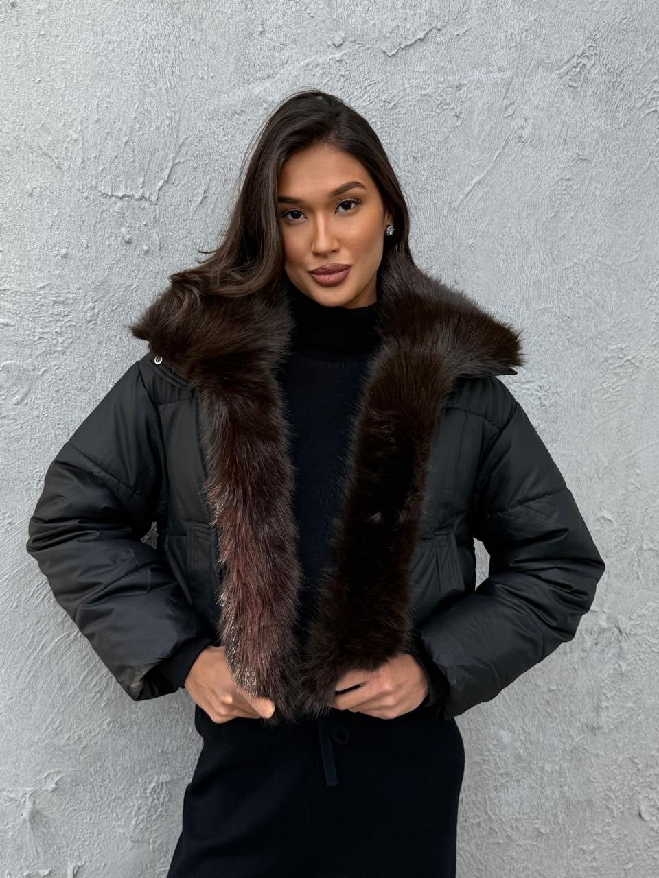 короткий пуховик,пуховики с мехом,короткий пуховик женский,пуховики с натуральным мехом,женские пуховики