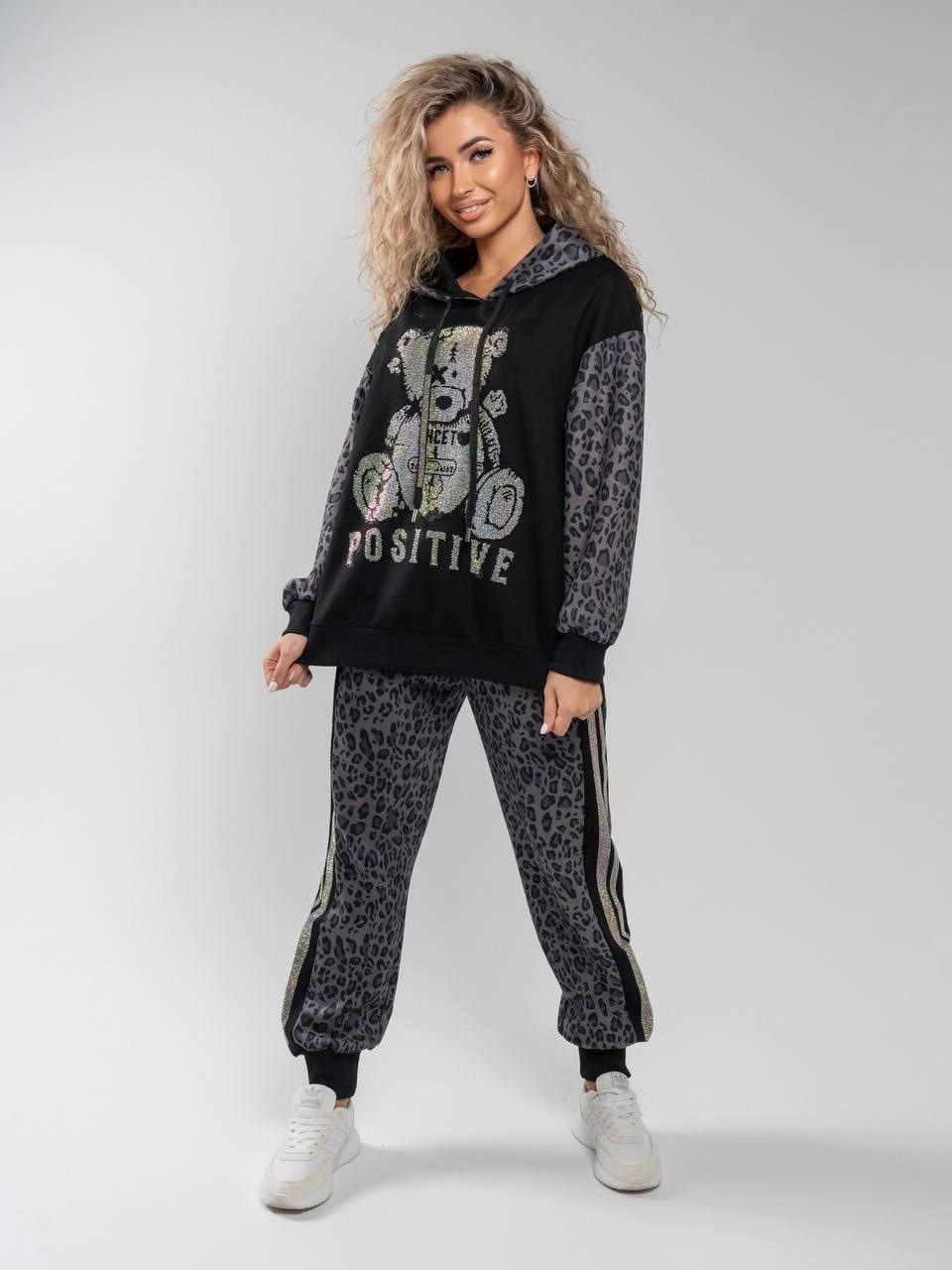 костюм женский к,спортивные костюмы женские,стильные костюмы,спортивные костюм,леопардовые костюмы