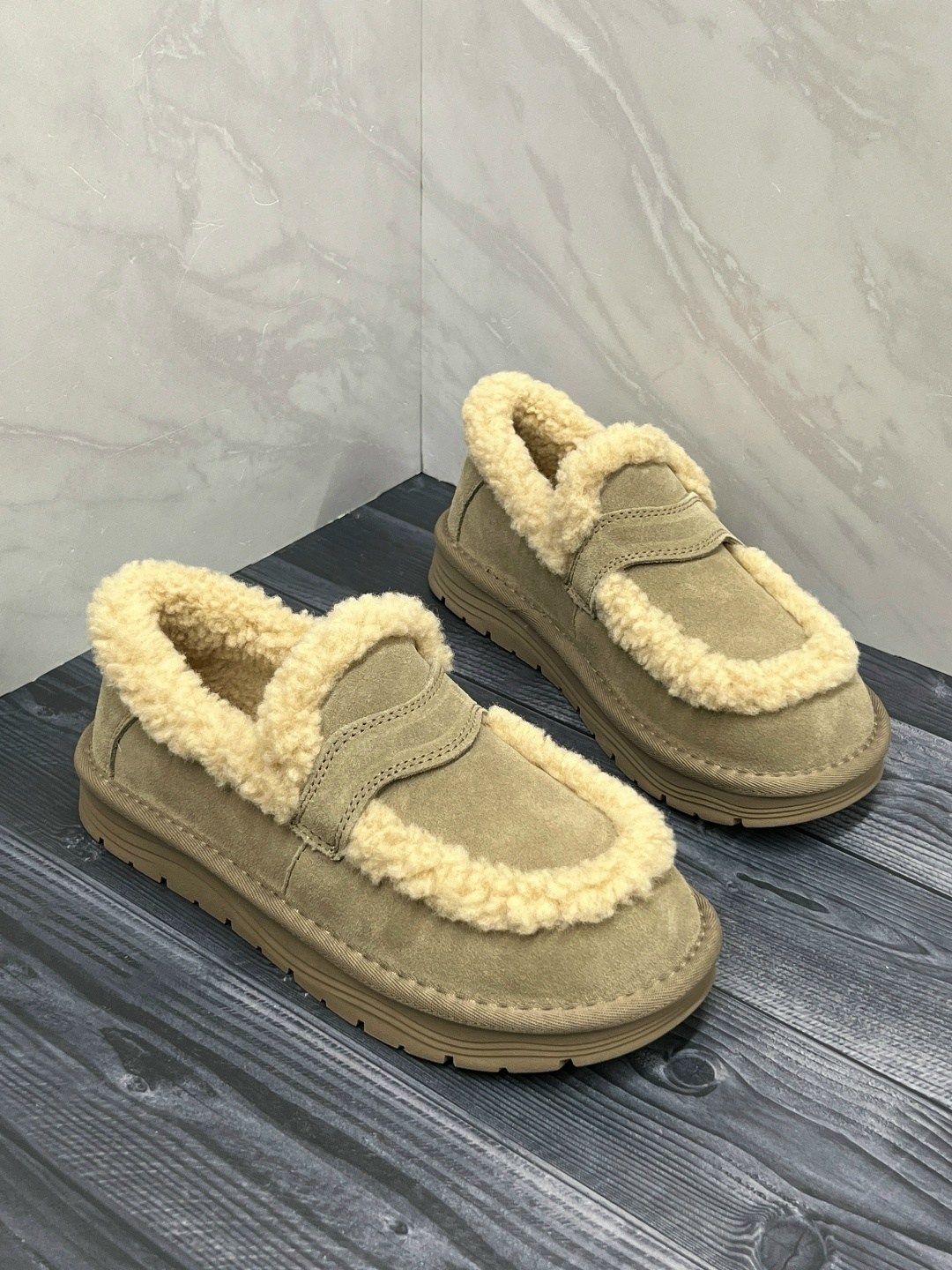 ,зимняя женская ,лоферы с мехам,женская ,меховые лоферы