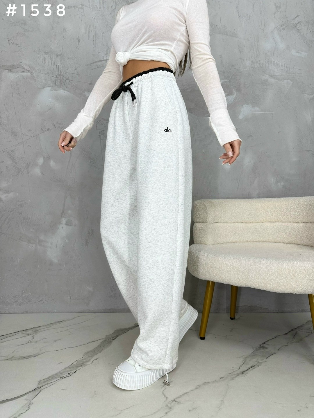 брюки джоггеры,спортивные брюки,серые спортивные штаны,джоггеры женские спортивные штаны,спортивные штаны джоггеры