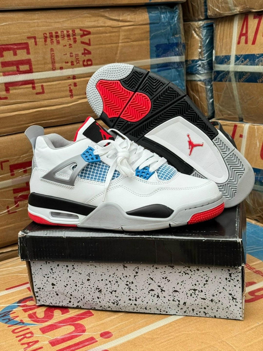air jordan 4,jordan retro 4,кроссовки,баскетбольная ,кроссовки nike air jordan 4 retro