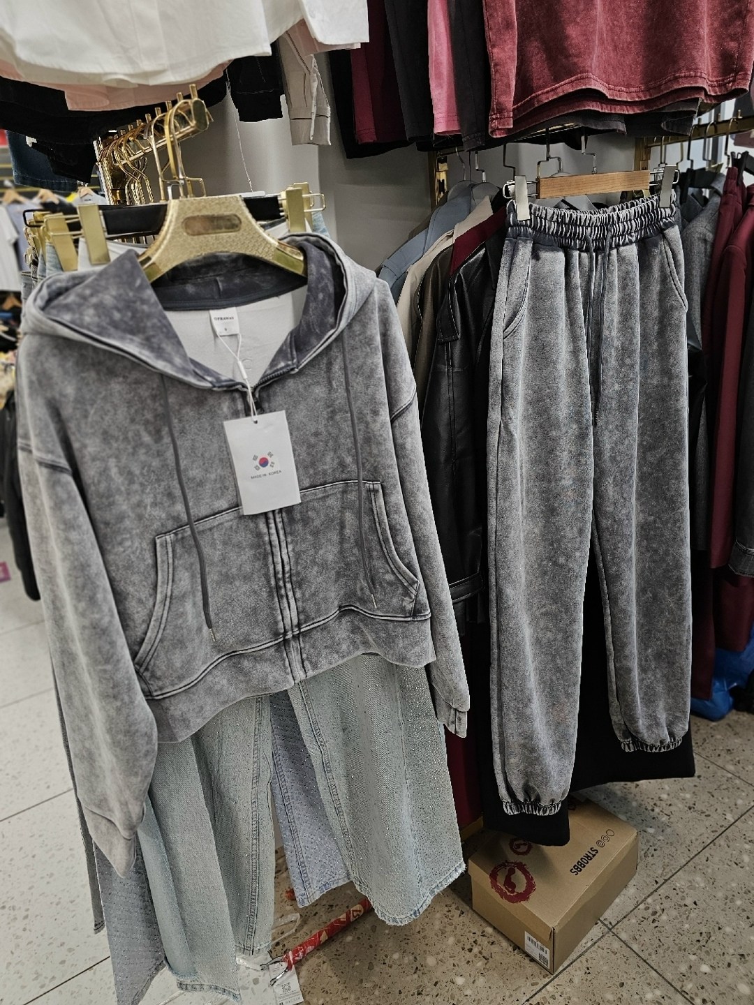 cпортивный костюм велюровый,костюм велюровый, ,костюмы спортивные женские,спортивный костюм варенка