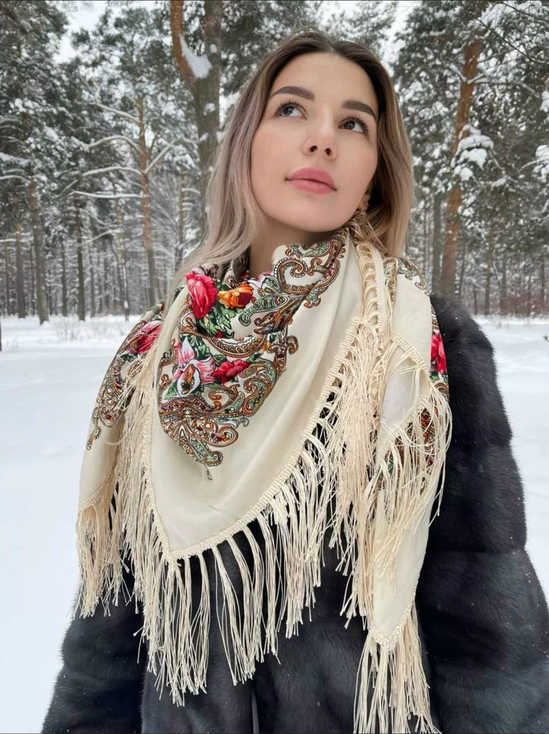 платки павловопосадские,павлопосадские платки,павловопосадский платок незнакомка,платок павловопосадский платок,платок женский павловопосадский платок