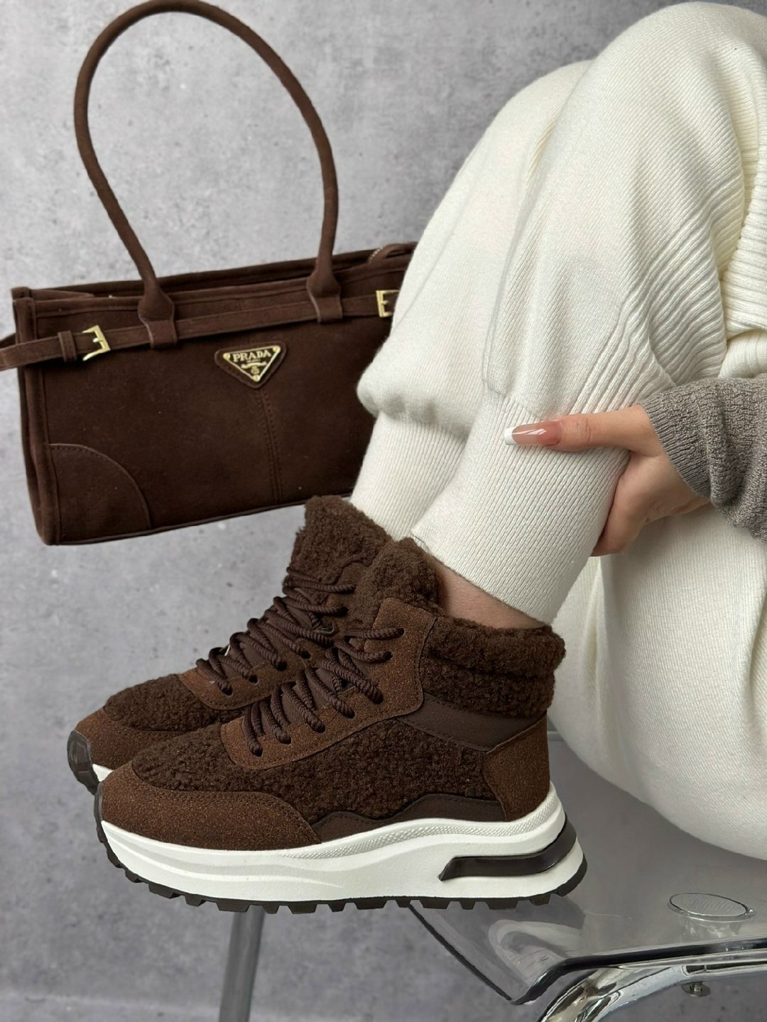 ,ботинки женские зимние натуральная замша,женская зимняя ,кроссовки зимние женские,зимняя