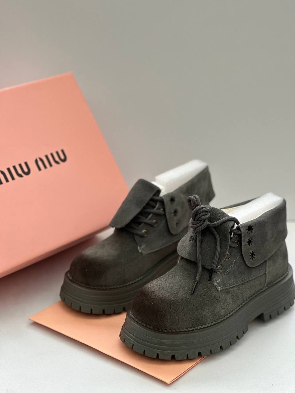 ботинки miu miu,,ботинки миу миу,ботинки miu,ботинки замшевые