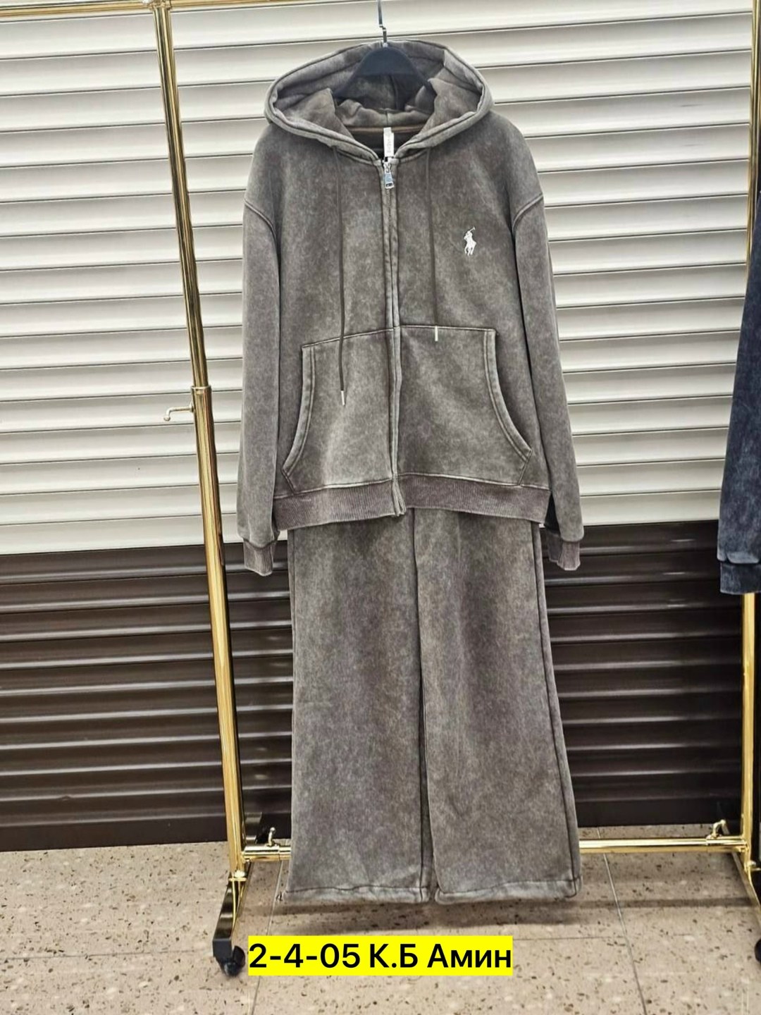 спортивные костюм,женские спортивные костюмы,костюмы двойки,женские костюмы,стильные костюмы