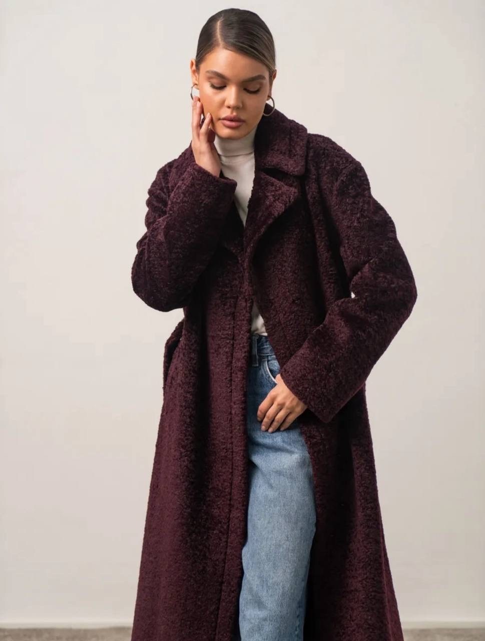 пальто из искусственного меха,бордовая шуба,пальто оверсайз,меховое пальто,бордовое пальто