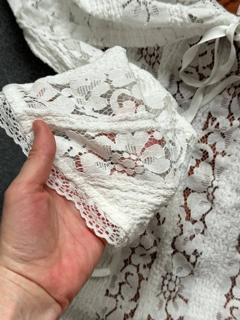 элегантные платья,кружевные платья,кружевное вечернее платье,свадебная платье,длинное платье с открытыми плечам