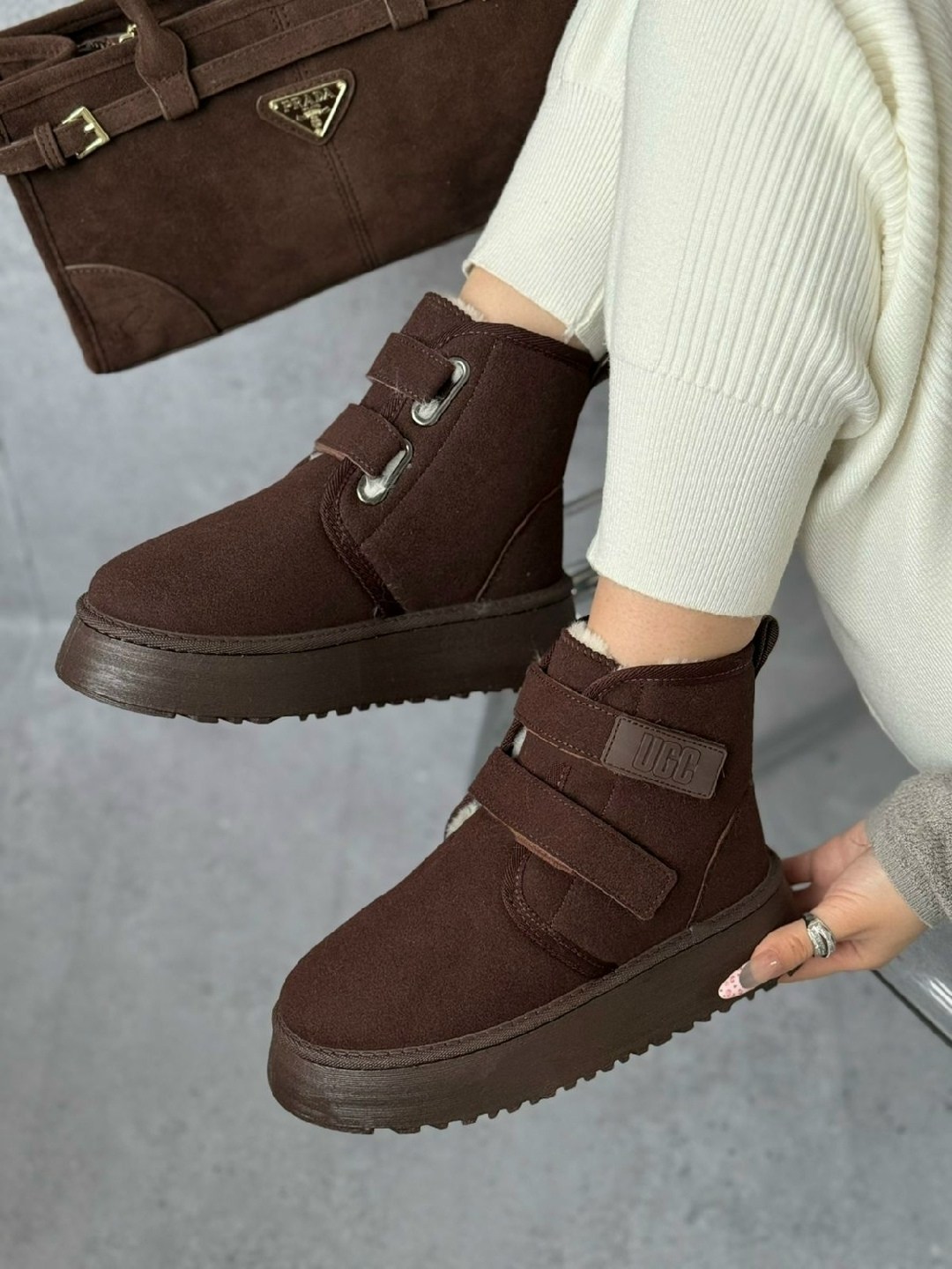 ,угги женские,зимняя женская ,стильная зимняя женская  теплая, женская