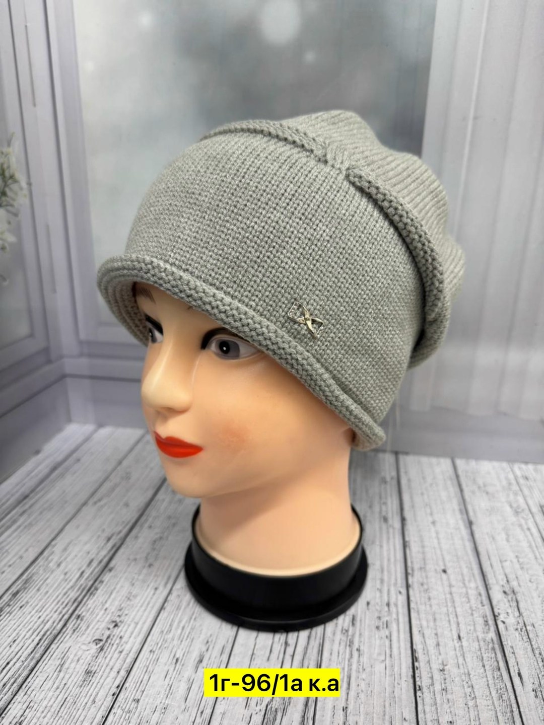 шапка женская на флисе,шапка женская,шапка для женщин,женская вязаная шапка,шапки теплые женские